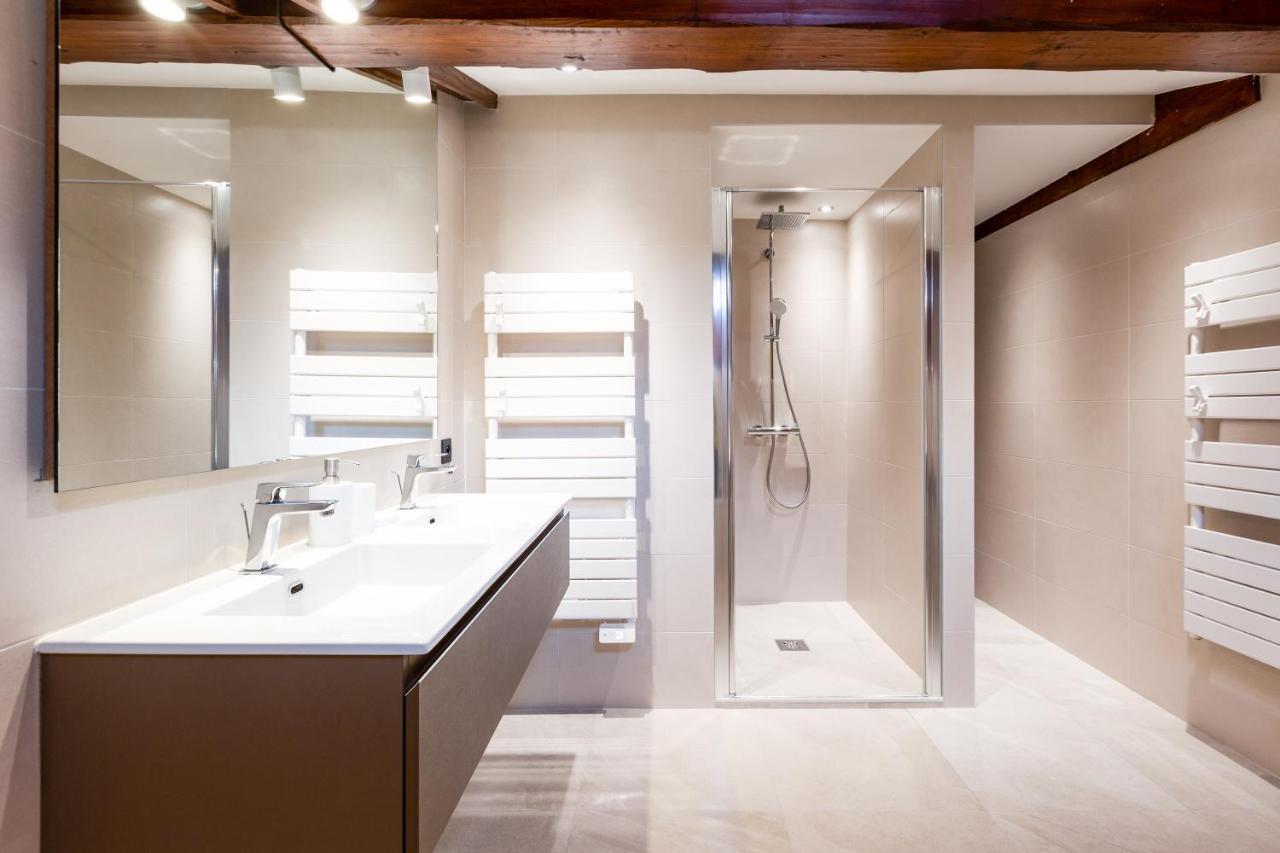 Chalet Les Praz - 280Sqm - Sauna Cinema Fitness - 5 Bedrooms In Heart Of Les Praz - By Cozee Rentals Chamonix Exterior foto